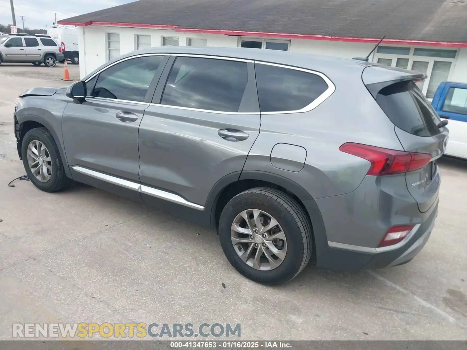 3 Photograph of a damaged car 5NMS2CAD7LH151671 HYUNDAI SANTA FE 2020