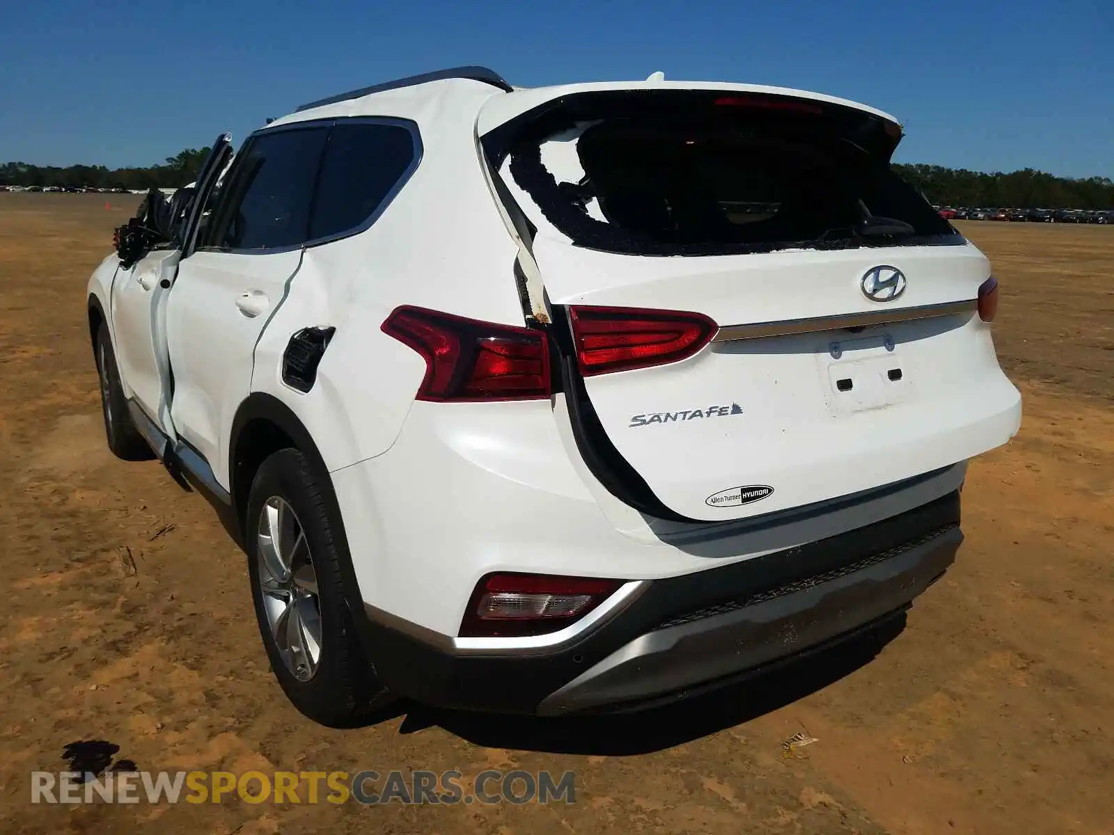 3 Photograph of a damaged car 5NMS33AD7LH156205 HYUNDAI SANTA FE 2020