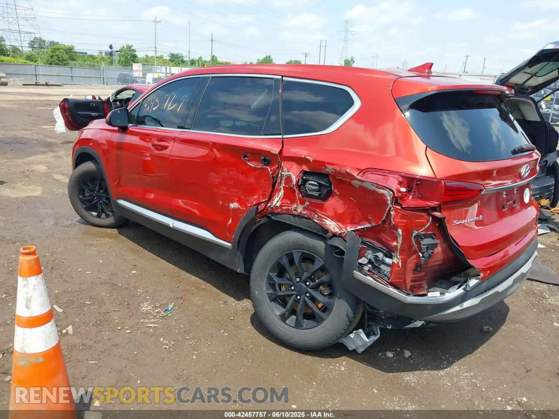 3 fotografías del automóvil dañado 5NMS3CAD1LH164350 HYUNDAI SANTA FE 2020
