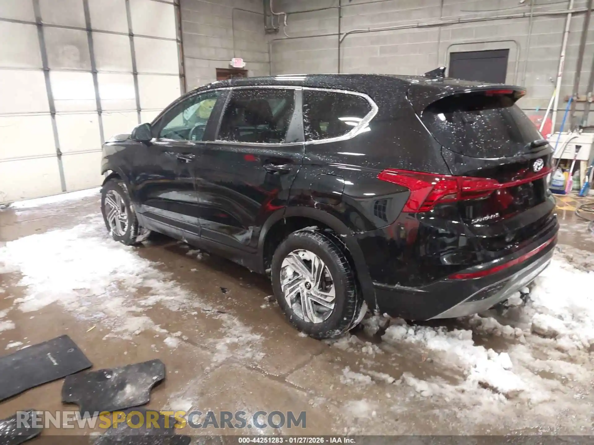3 Photograph of a damaged car 5NMS1DAJ1MH308787 HYUNDAI SANTA FE 2021