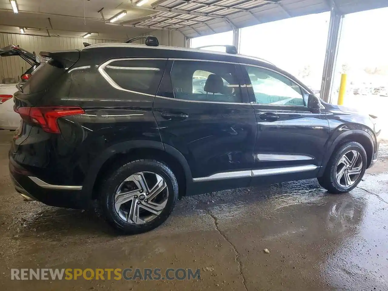 3 Photograph of a damaged car 5NMS24AJ6MH359103 HYUNDAI SANTA FE 2021