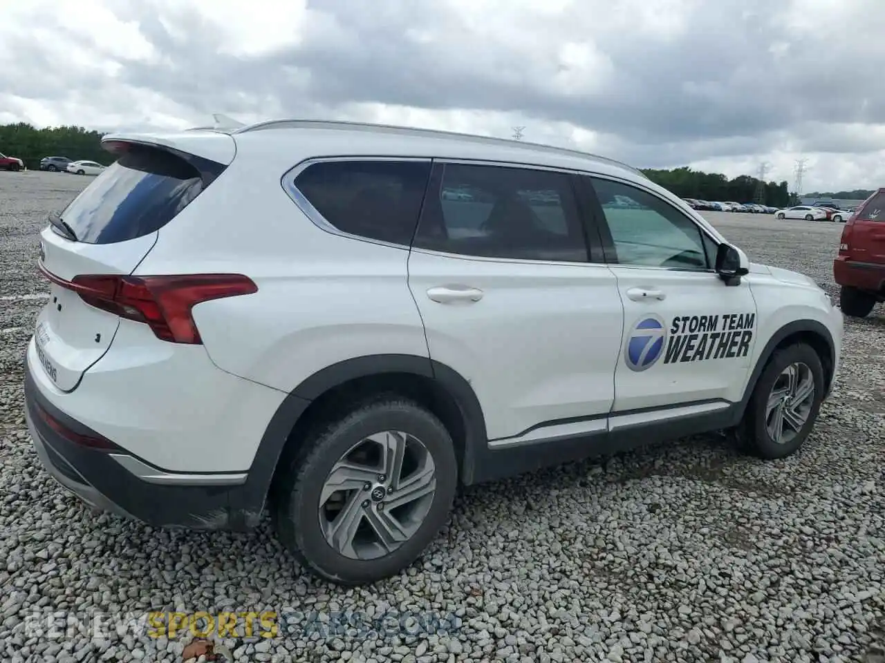 3 fotografías del automóvil dañado 5NMS24AJ8MH320075 HYUNDAI SANTA FE 2021