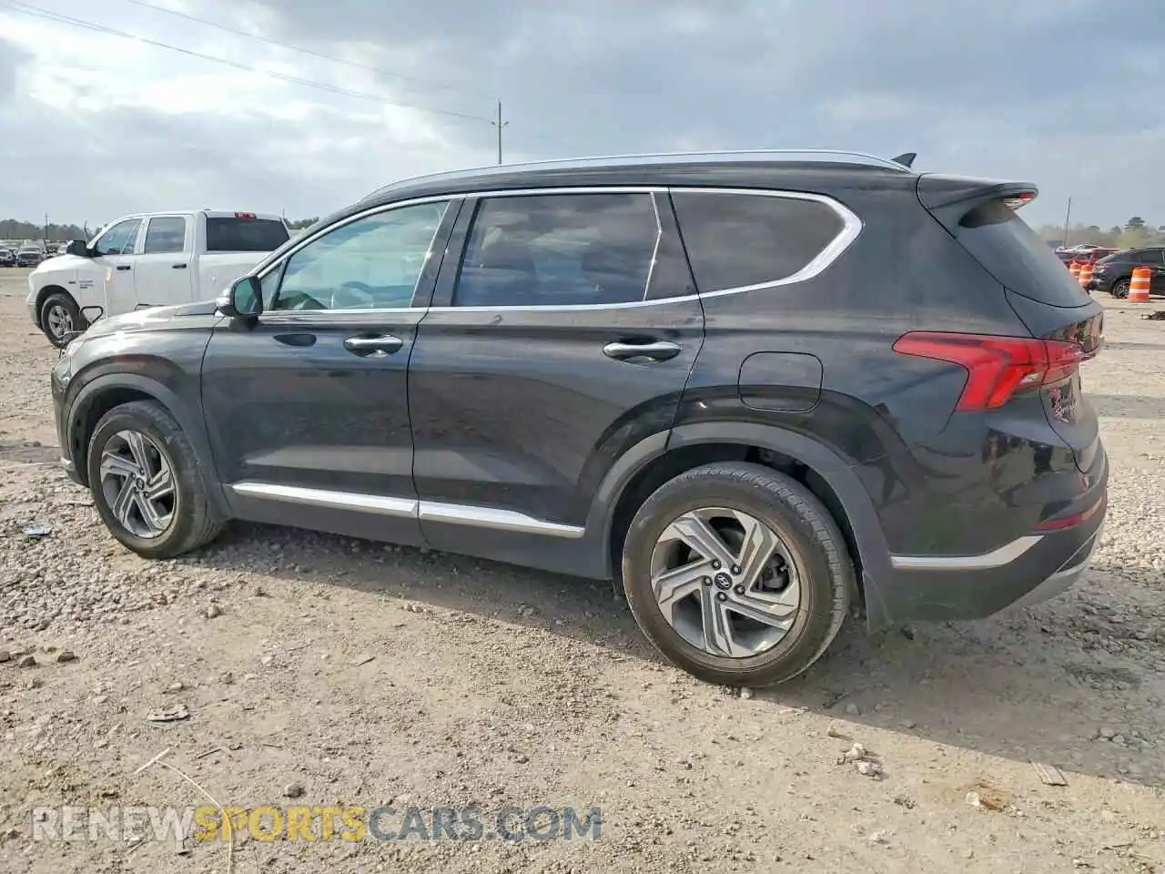 2 Photograph of a damaged car 5NMS64AJ8MH354229 HYUNDAI SANTA FE 2021
