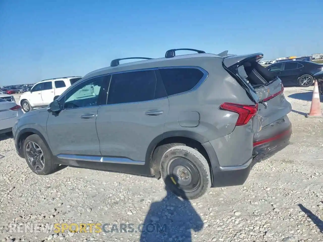 2 Photograph of a damaged car 5NMS44AL6NH428952 HYUNDAI SANTA FE 2022