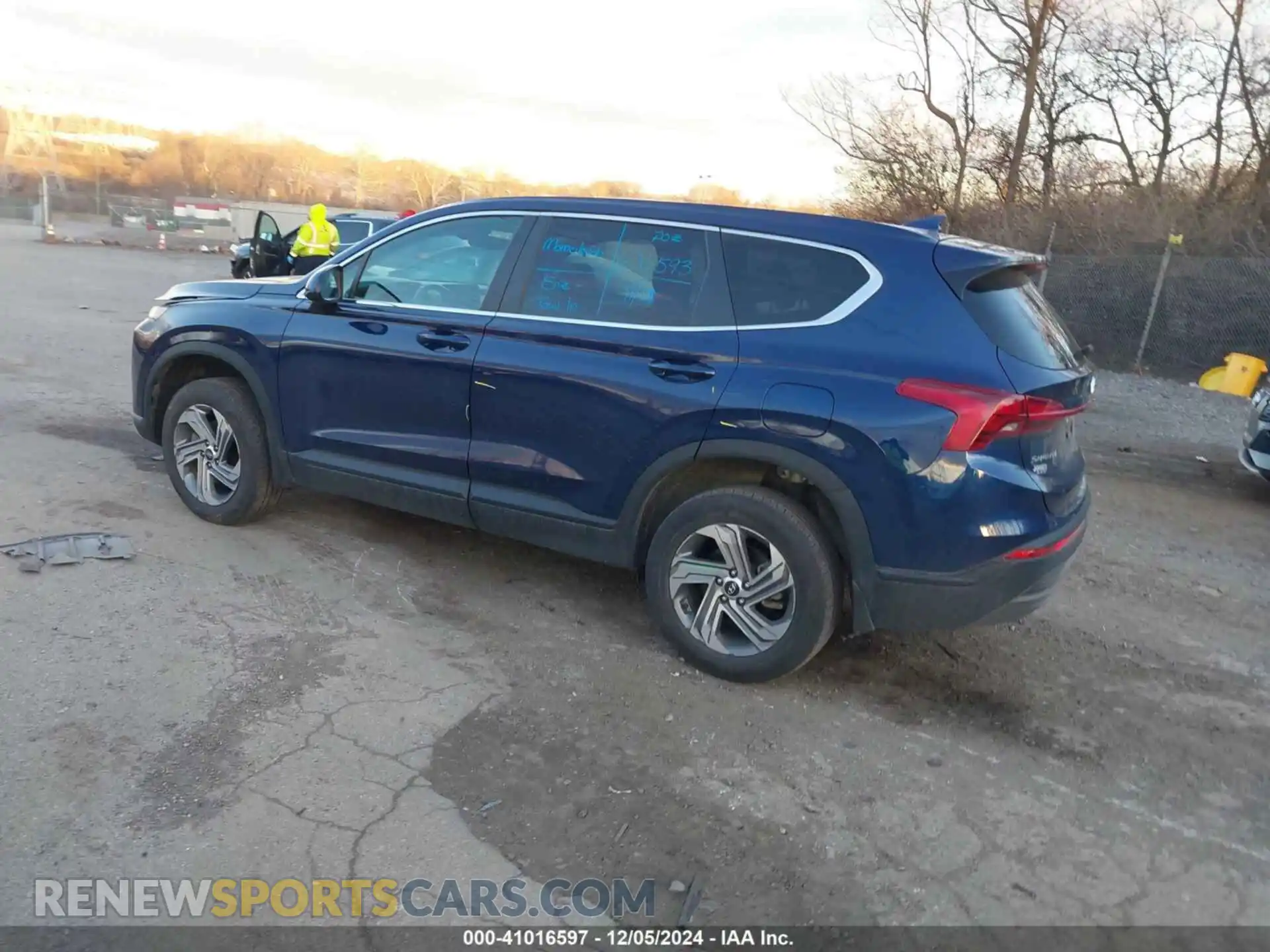 3 Photograph of a damaged car 5NMS1DAJ2PH495249 HYUNDAI SANTA FE 2023