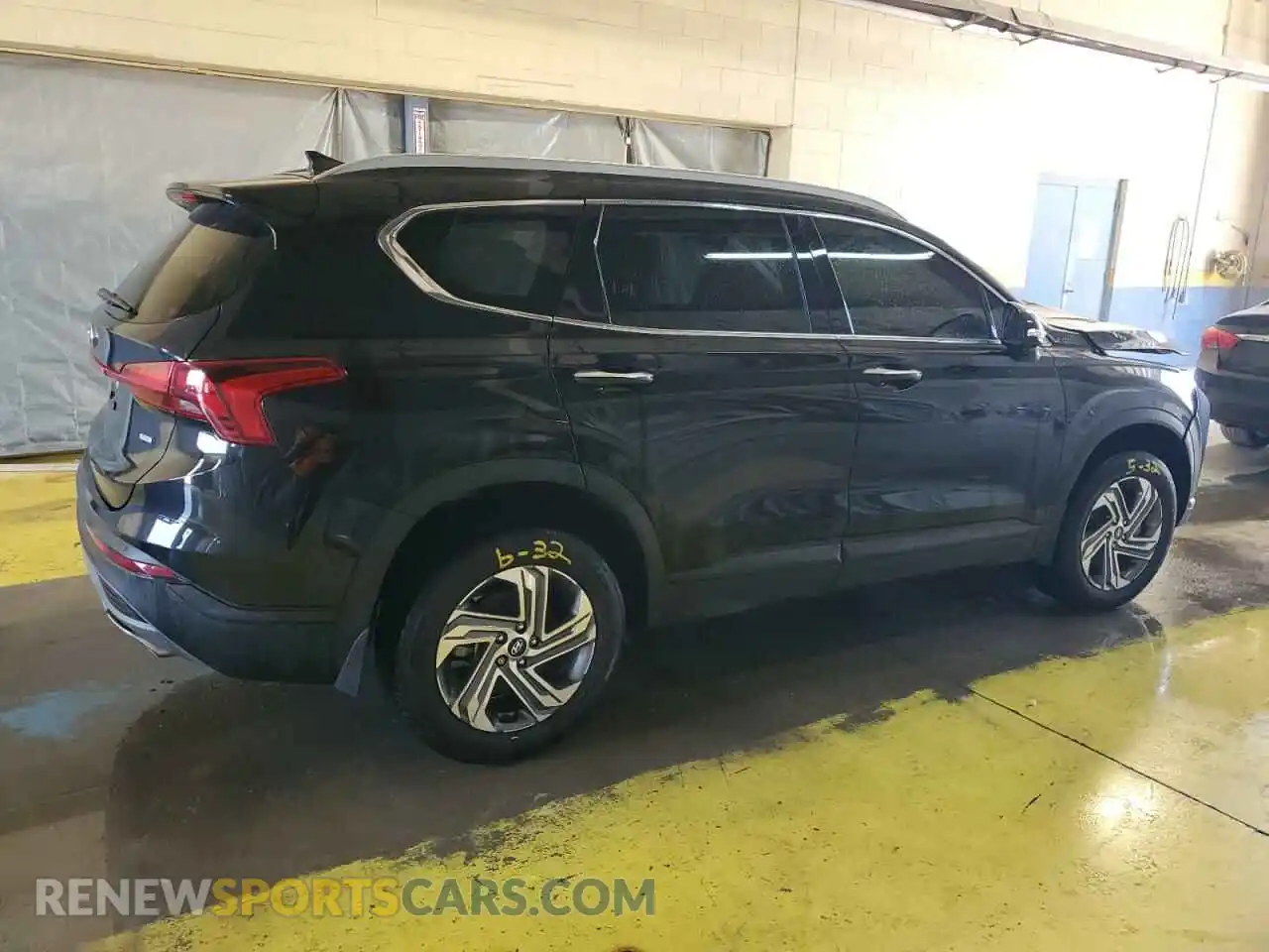 3 Photograph of a damaged car 5NMS2DAJ2PH658558 HYUNDAI SANTA FE 2023
