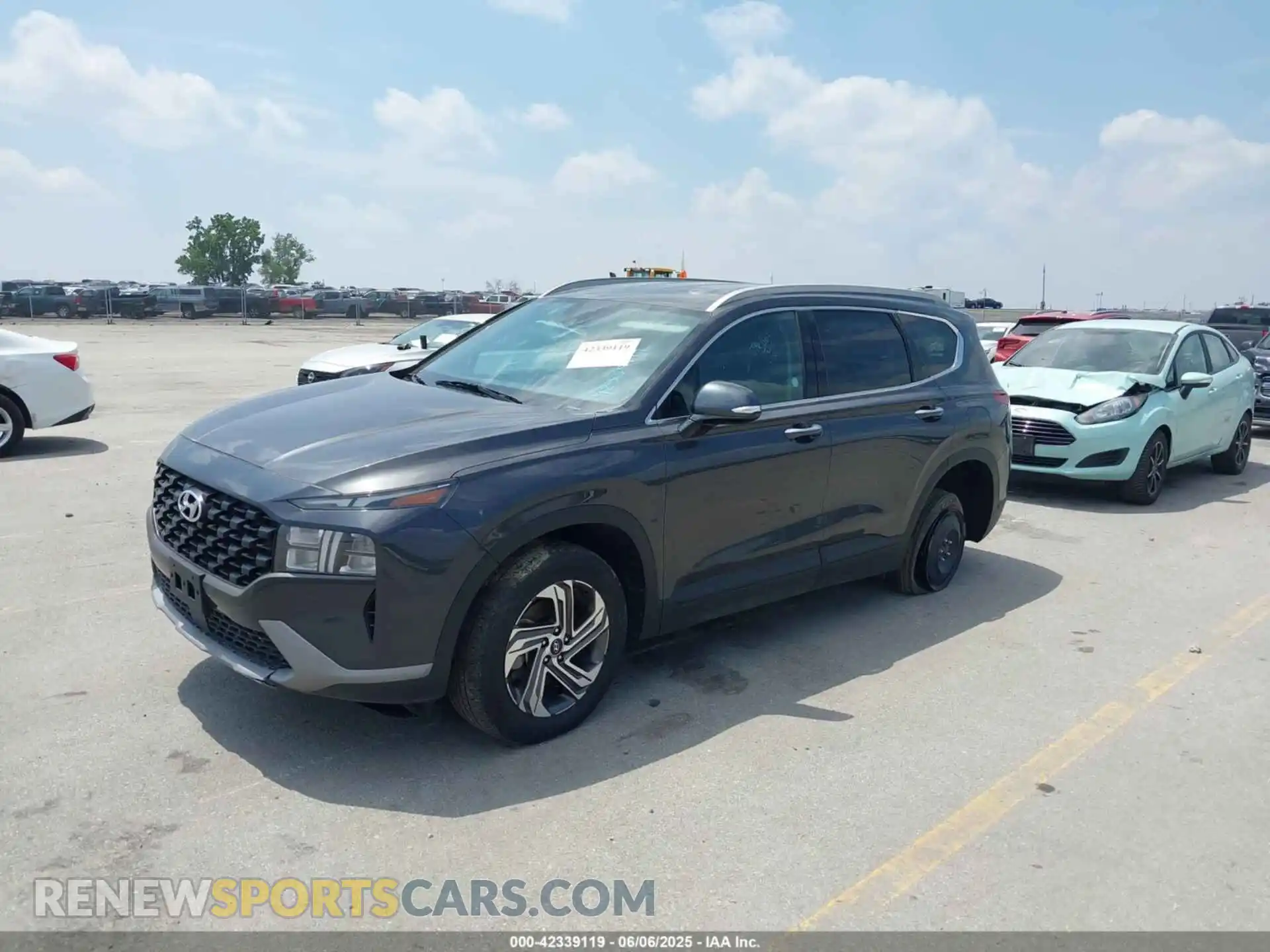 2 Photograph of a damaged car 5NMS2DAJ5PH514082 HYUNDAI SANTA FE 2023