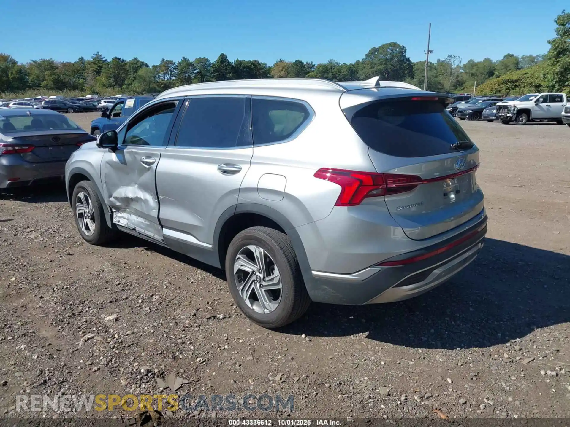 3 Photograph of a damaged car 5NMS3DAJXPH615163 HYUNDAI SANTA FE 2023