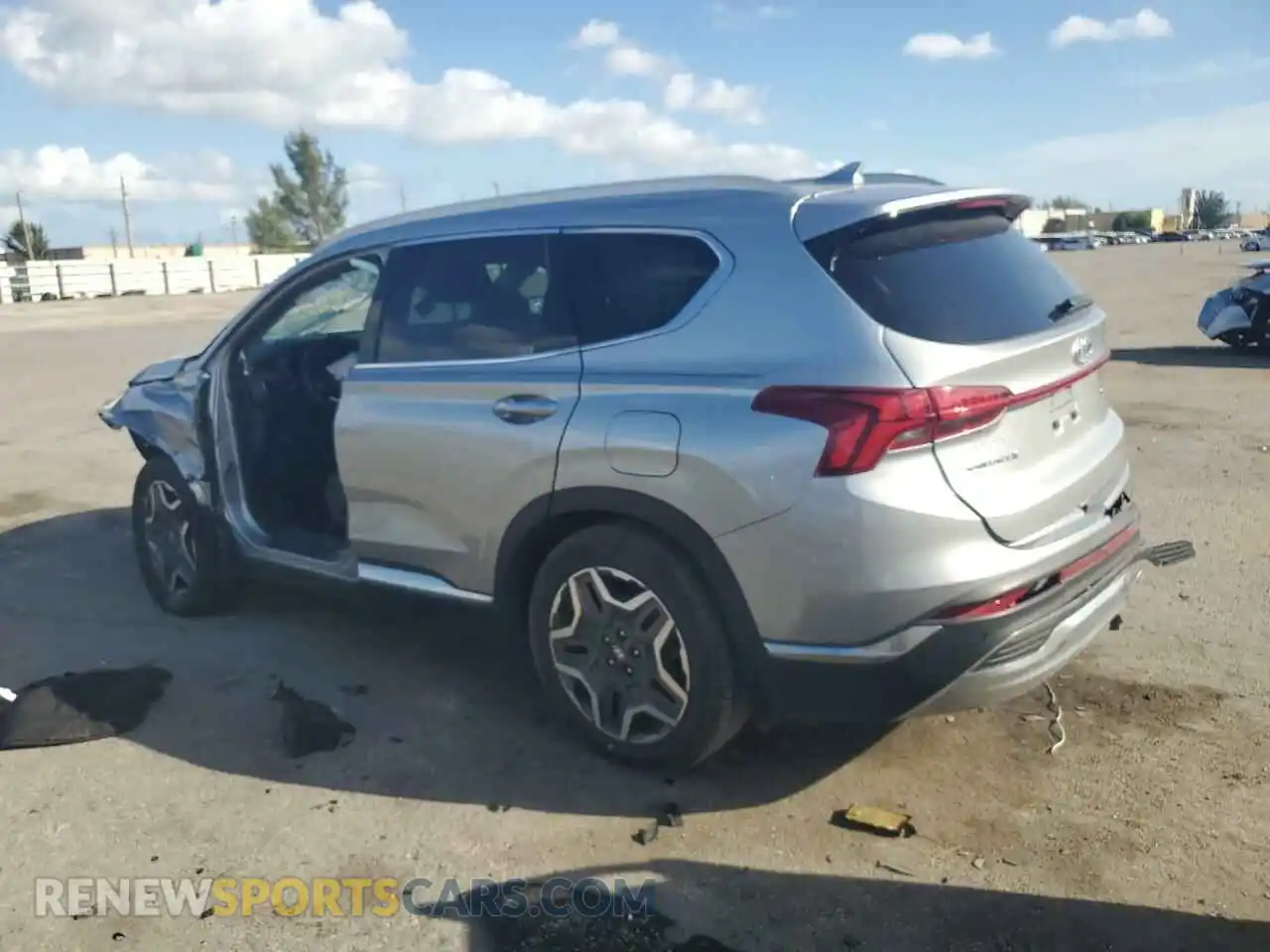 2 fotografías del automóvil dañado 5NMS44AL3PH486987 HYUNDAI SANTA FE 2023