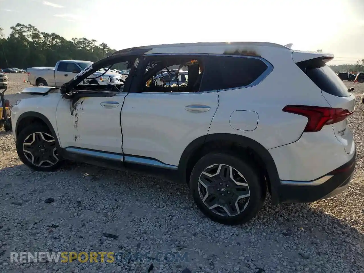 2 fotografías del automóvil dañado 5NMS4DAL3PH536433 HYUNDAI SANTA FE 2023