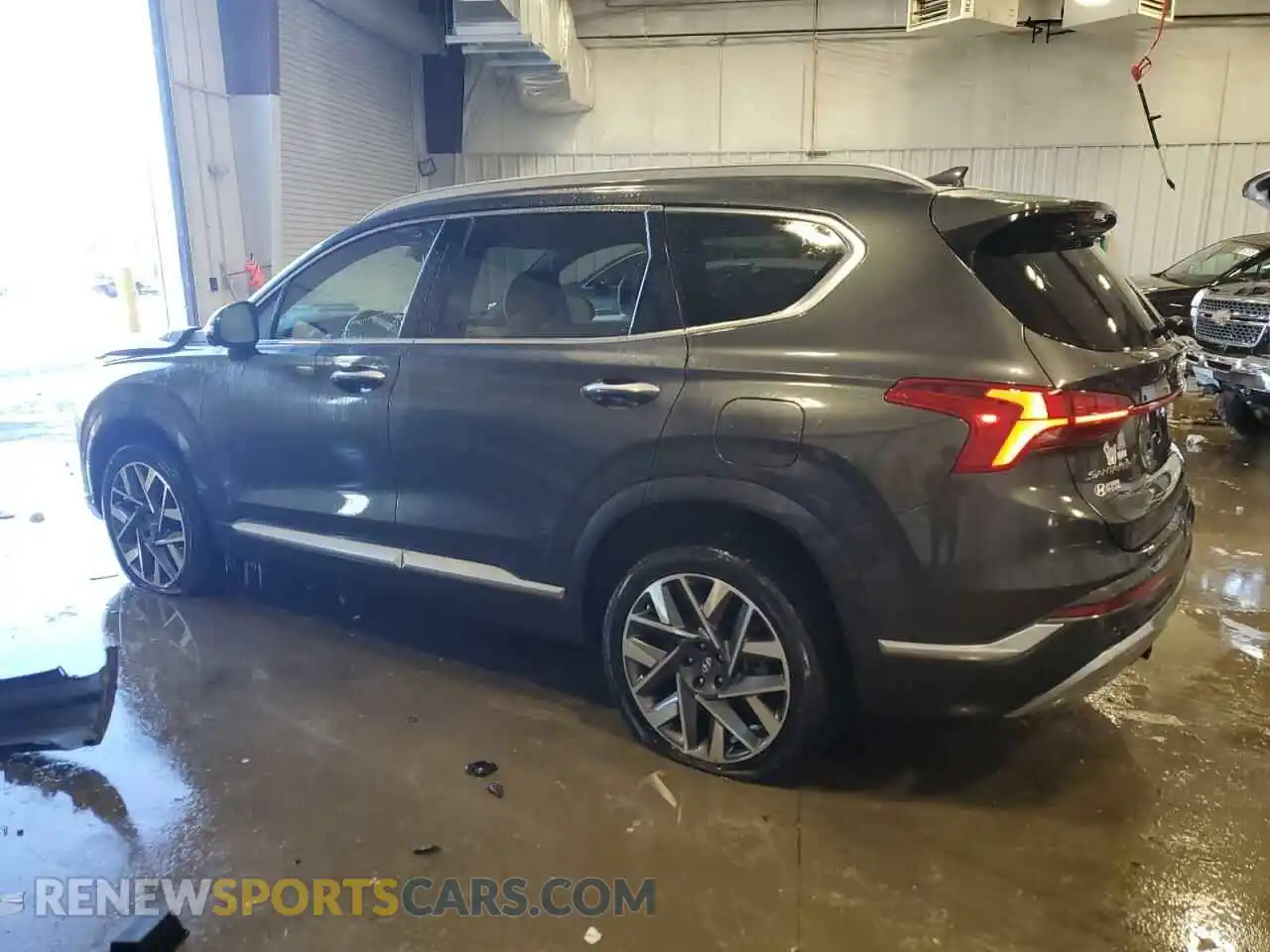 2 Photograph of a damaged car 5NMS5DAL2PH595678 HYUNDAI SANTA FE 2023