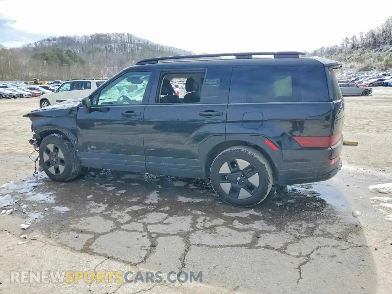 2 Photograph of a damaged car 5NMP2DG19RH008545 HYUNDAI SANTA FE 2024