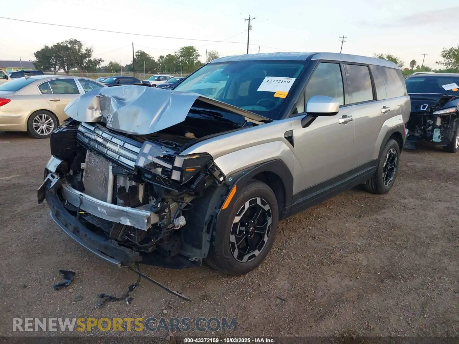 2 Photograph of a damaged car 5NMP14GL0SH079014 HYUNDAI SANTA FE 2025