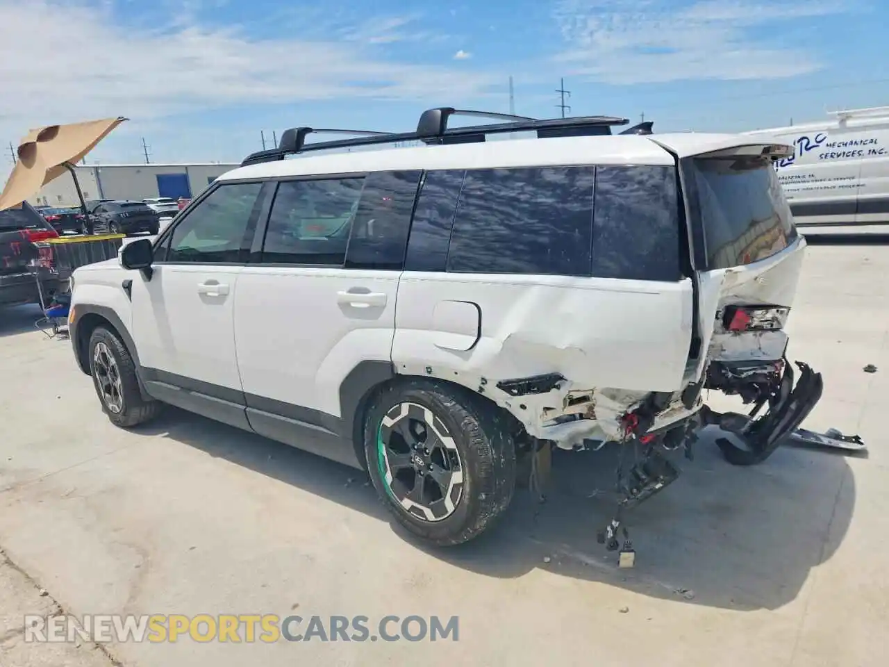 2 Фотография поврежденного автомобиля 5NMP24GL2SH104282 HYUNDAI SANTA FE 2025