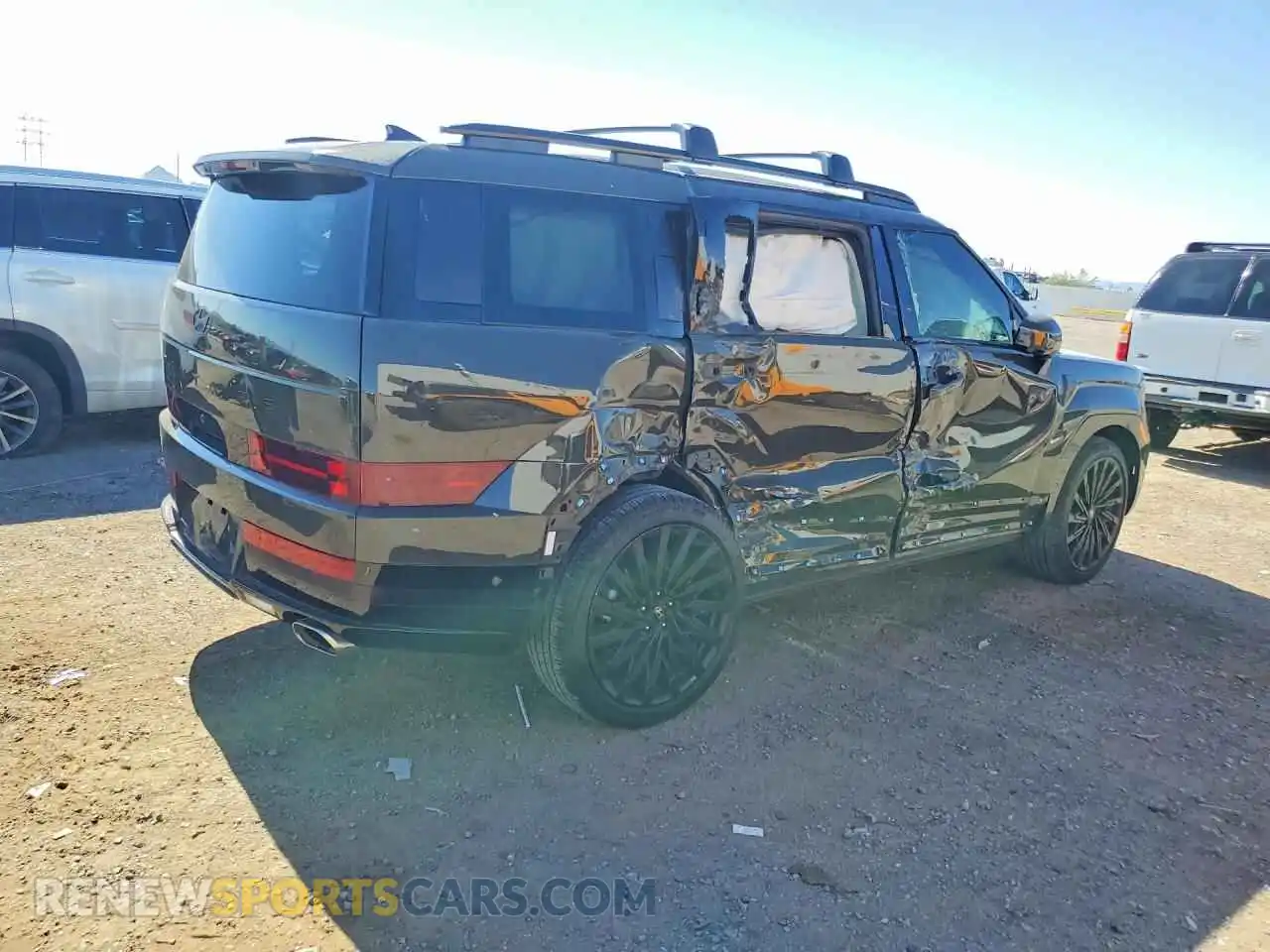 3 Фотография поврежденного автомобиля 5NMP5DGL3SH114777 HYUNDAI SANTA FE 2025