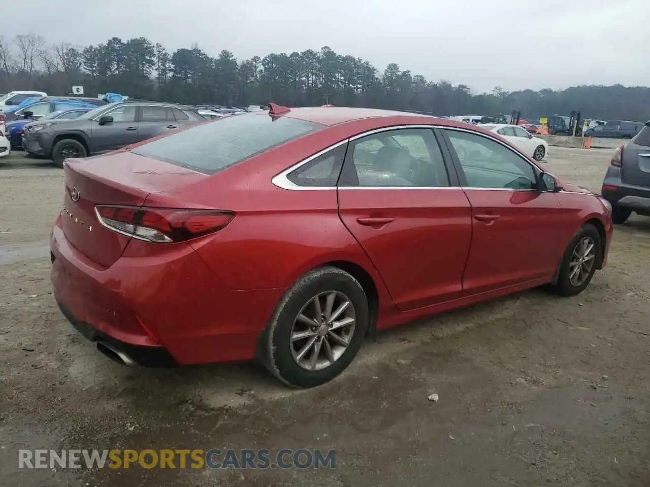 3 Photograph of a damaged car 5NPE24AF0KH808767 HYUNDAI SONATA 2019