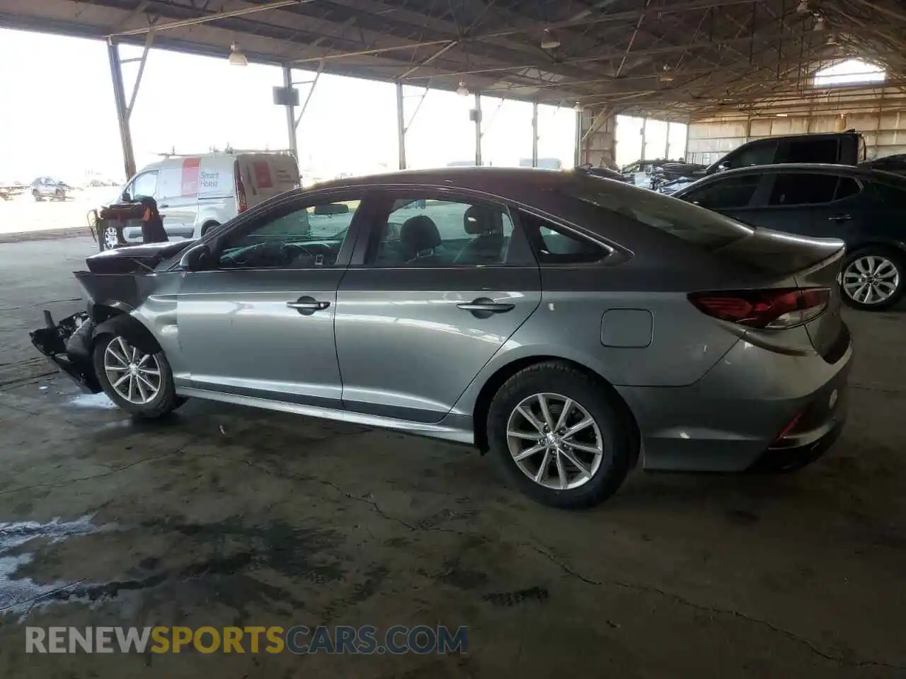 2 Photograph of a damaged car 5NPE24AF7KH746784 HYUNDAI SONATA 2019
