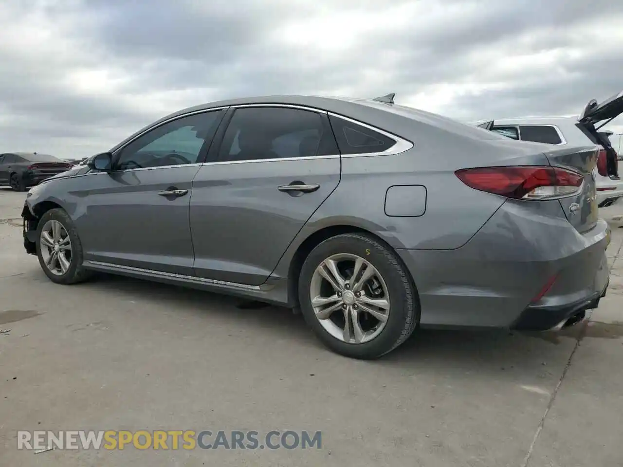 2 Photograph of a damaged car 5NPE34AF2KH740470 HYUNDAI SONATA 2019