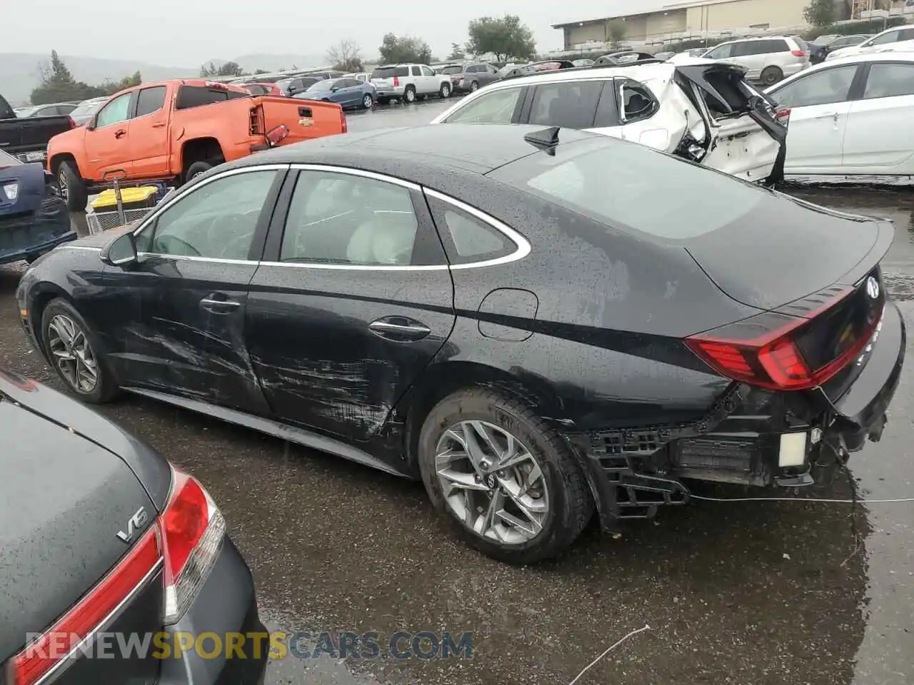 2 Photograph of a damaged car 5NPEF4JA2LH007865 HYUNDAI SONATA 2020