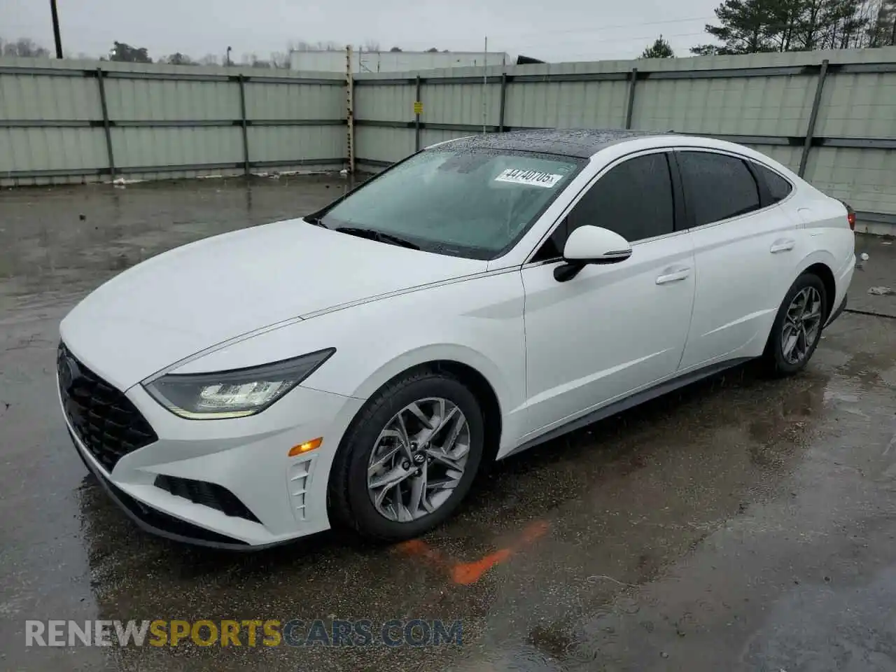 1 Photograph of a damaged car 5NPEF4JAXLH032822 HYUNDAI SONATA 2020