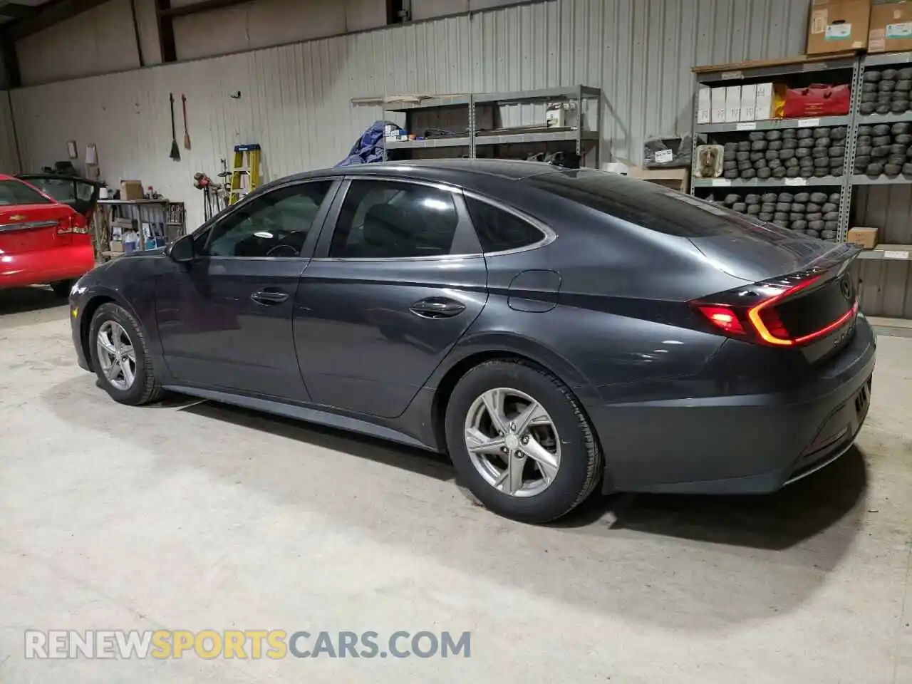 2 Photograph of a damaged car 5NPEG4JA8LH008743 HYUNDAI SONATA 2020