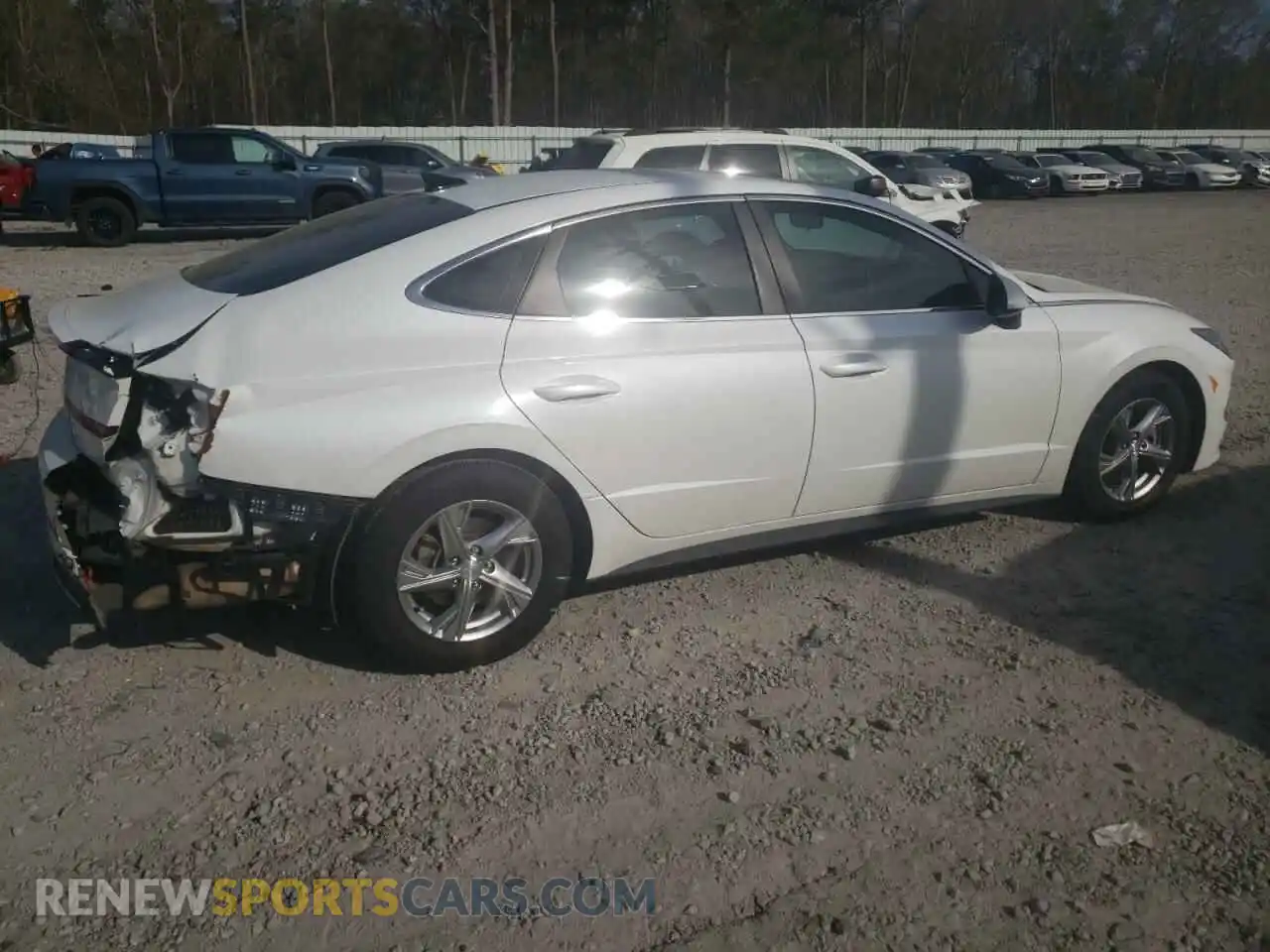 3 Фотография поврежденного автомобиля 5NPEG4JAXLH051948 HYUNDAI SONATA 2020