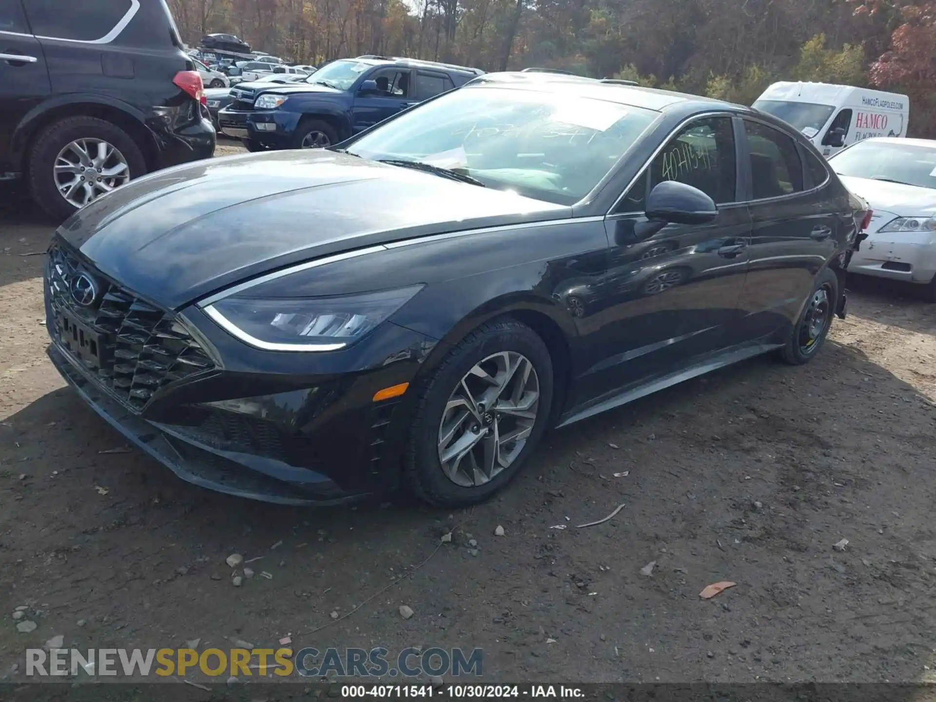 2 Photograph of a damaged car 5NPEL4JA0LH012121 HYUNDAI SONATA 2020