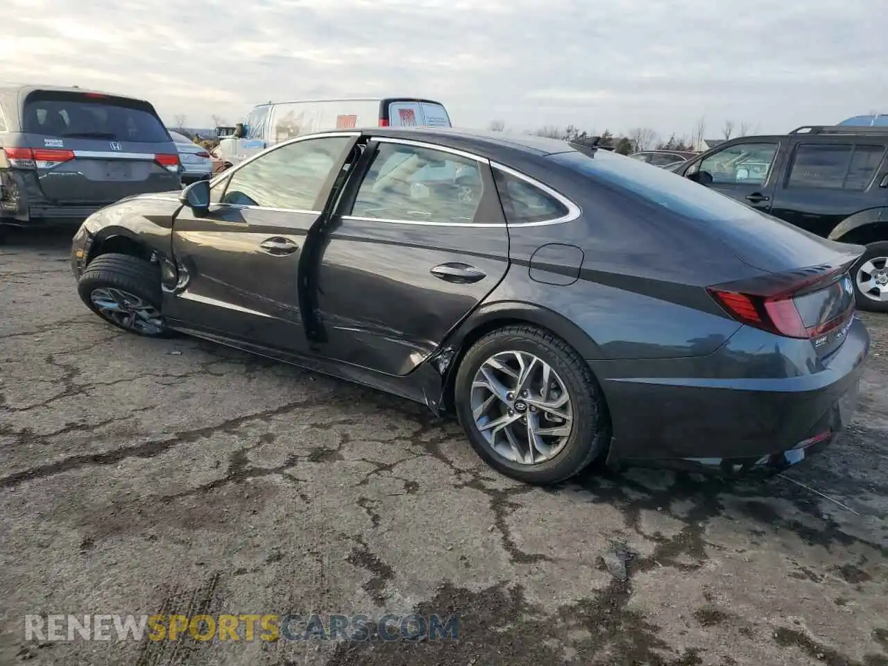2 Photograph of a damaged car 5NPEF4JA1MH089704 HYUNDAI SONATA 2021