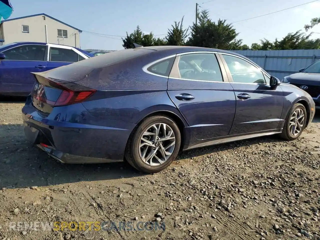 3 Photograph of a damaged car 5NPEF4JA1MH100118 HYUNDAI SONATA 2021