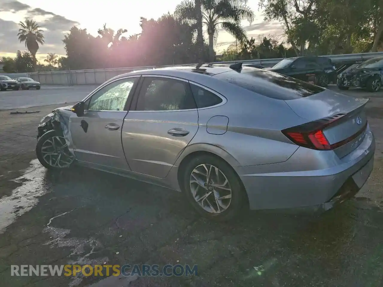 2 Photograph of a damaged car 5NPEF4JA1MH106808 HYUNDAI SONATA 2021