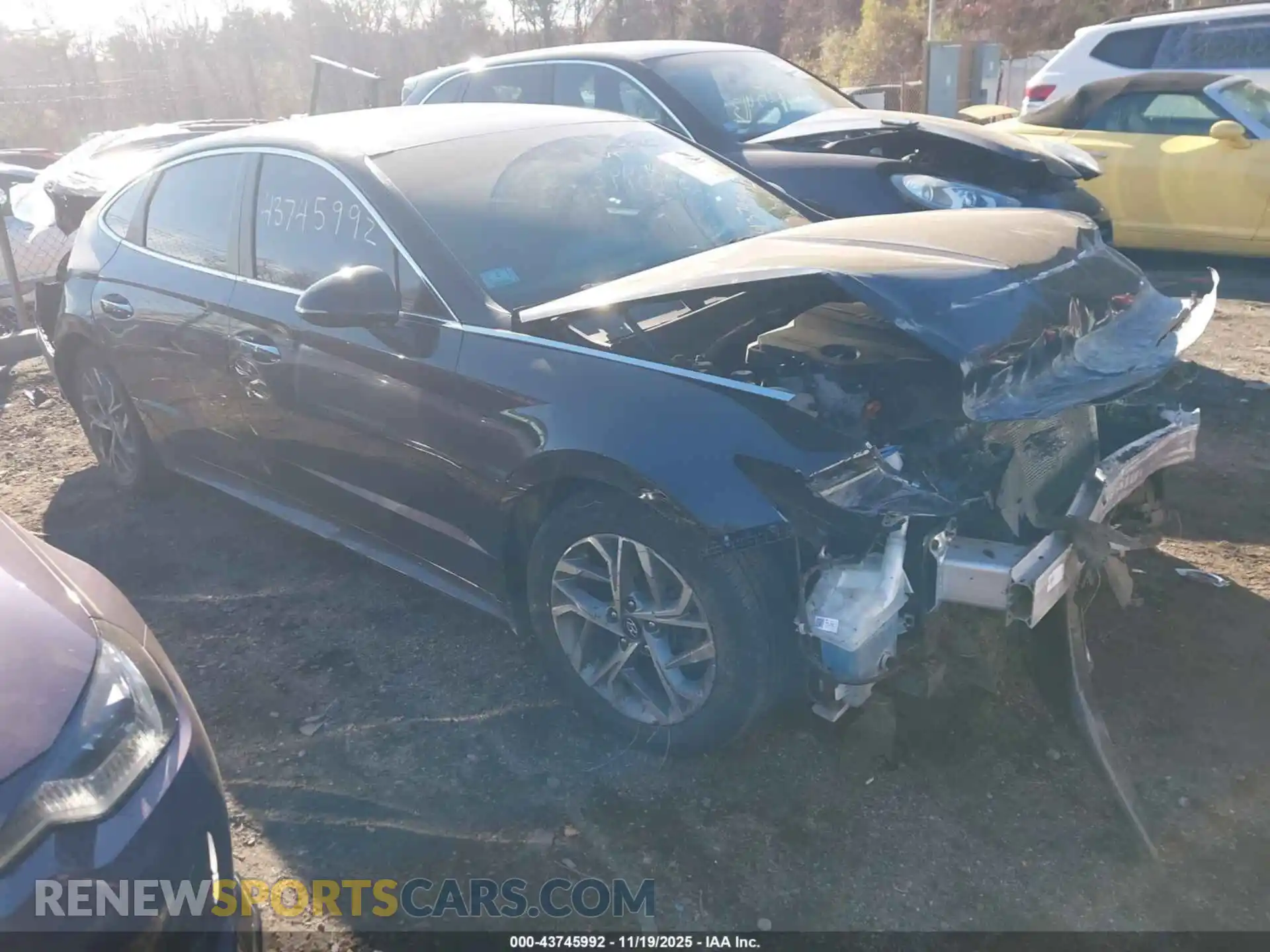 1 Photograph of a damaged car 5NPEF4JA1MH113693 HYUNDAI SONATA 2021