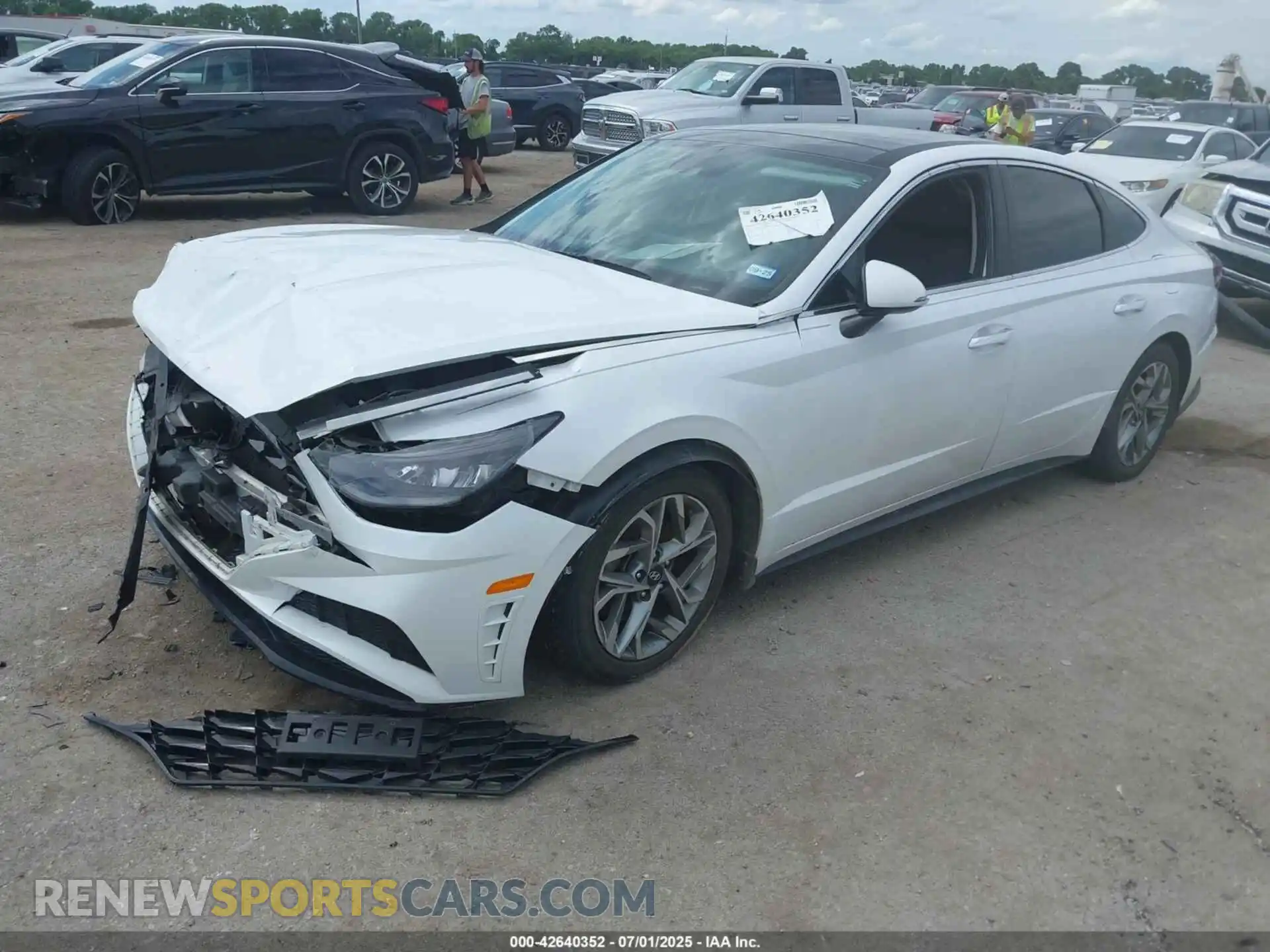 2 Photograph of a damaged car 5NPEF4JA3MH078204 HYUNDAI SONATA 2021