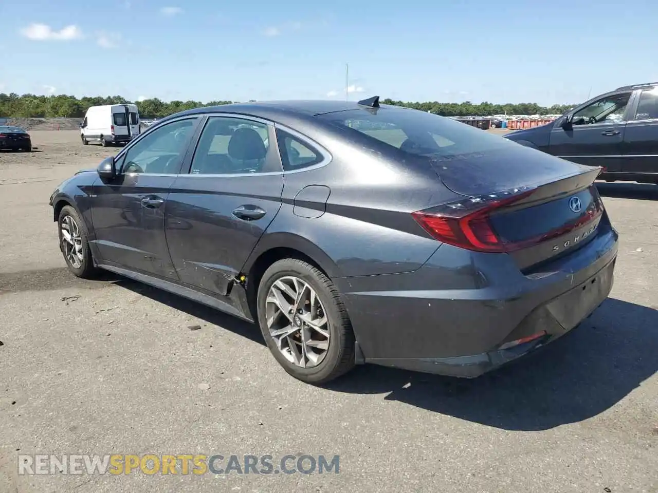2 Photograph of a damaged car 5NPEF4JA3MH086223 HYUNDAI SONATA 2021
