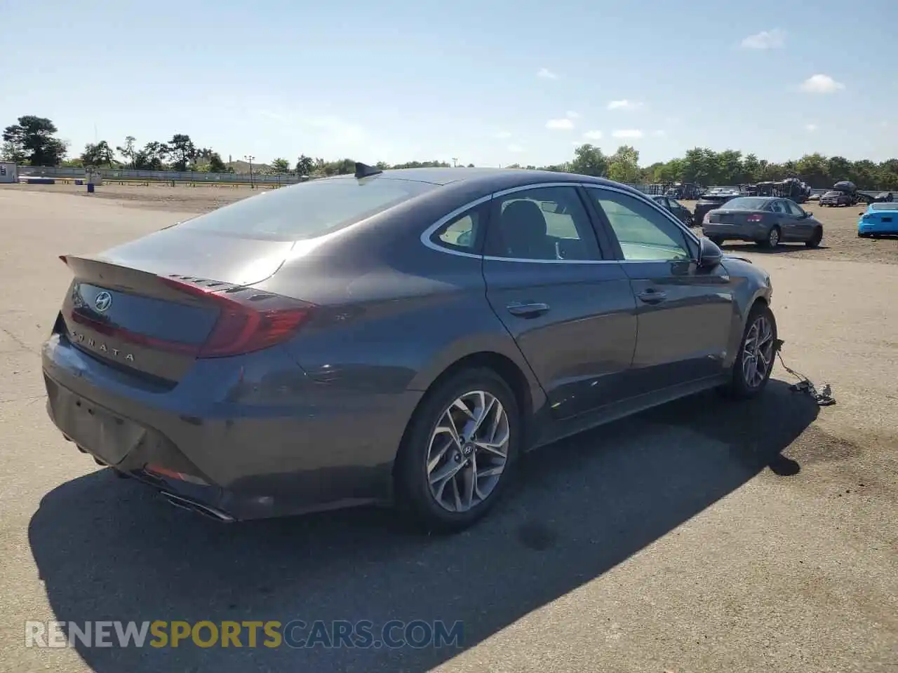 3 Photograph of a damaged car 5NPEF4JA3MH086223 HYUNDAI SONATA 2021