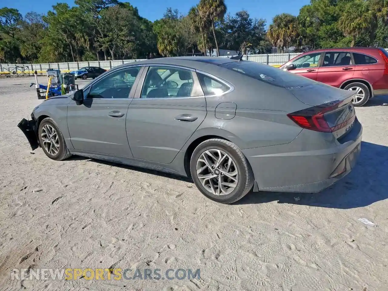 2 Photograph of a damaged car 5NPEF4JA4MH092953 HYUNDAI SONATA 2021