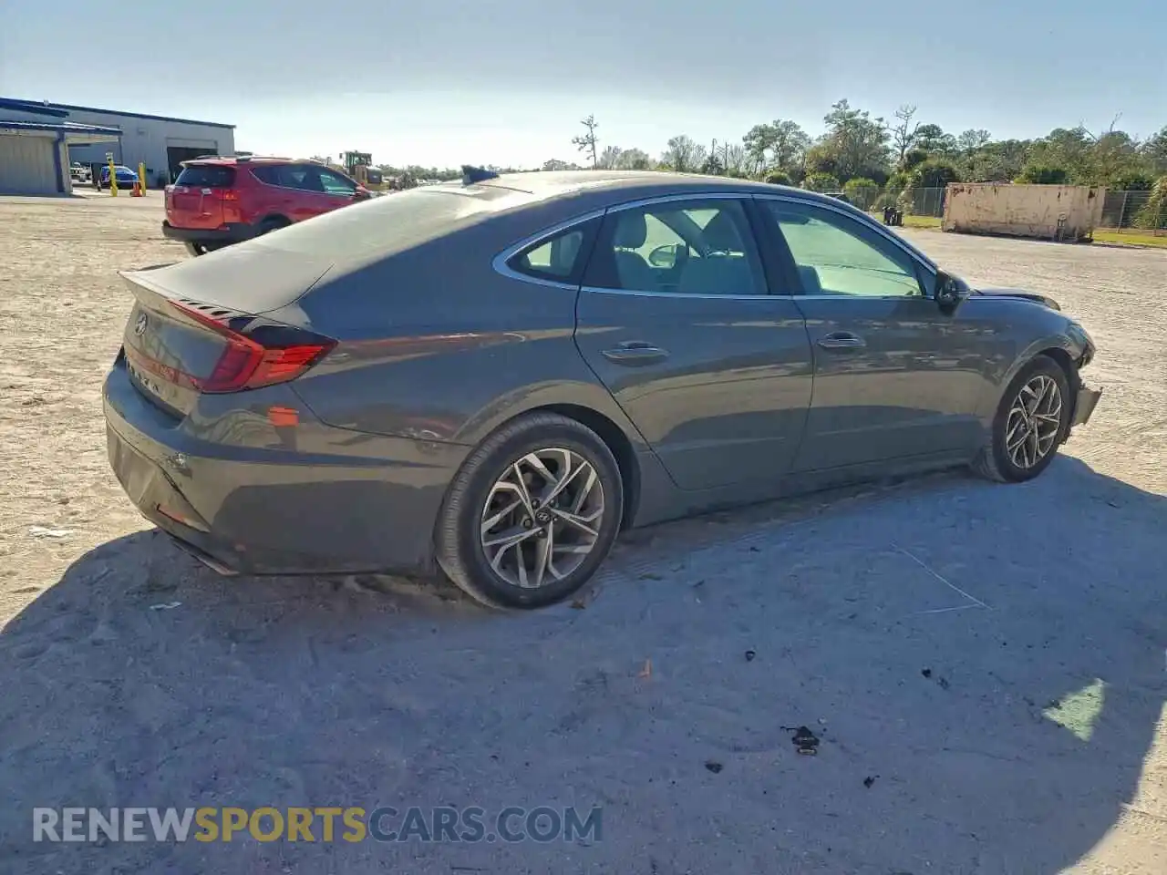 3 Photograph of a damaged car 5NPEF4JA4MH092953 HYUNDAI SONATA 2021