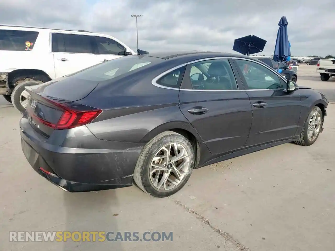 3 Photograph of a damaged car 5NPEF4JA7MH077749 HYUNDAI SONATA 2021