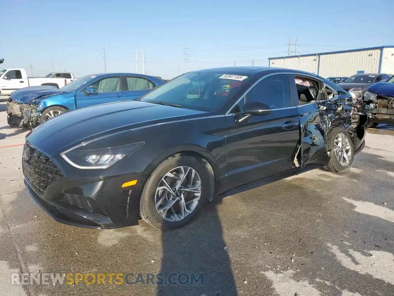 1 Photograph of a damaged car 5NPEF4JA9MH099090 HYUNDAI SONATA 2021