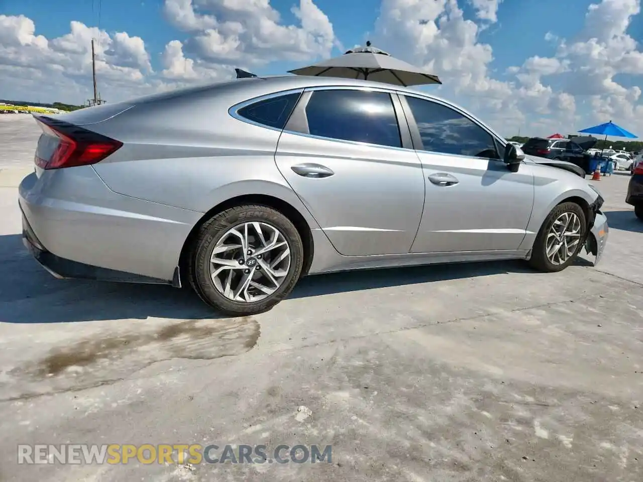 3 Photograph of a damaged car 5NPEF4JAXMH081858 HYUNDAI SONATA 2021