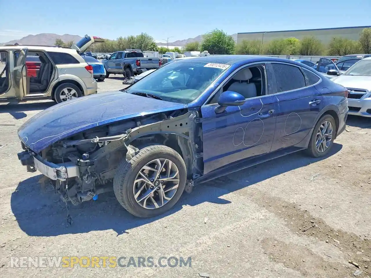 1 Photograph of a damaged car 5NPEF4JAXMH083951 HYUNDAI SONATA 2021