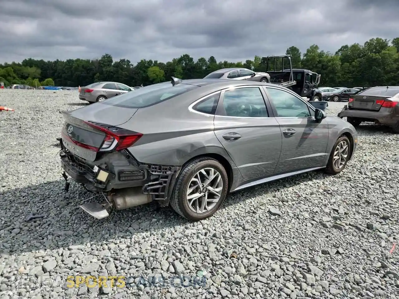3 Photograph of a damaged car 5NPEF4JAXMH120903 HYUNDAI SONATA 2021