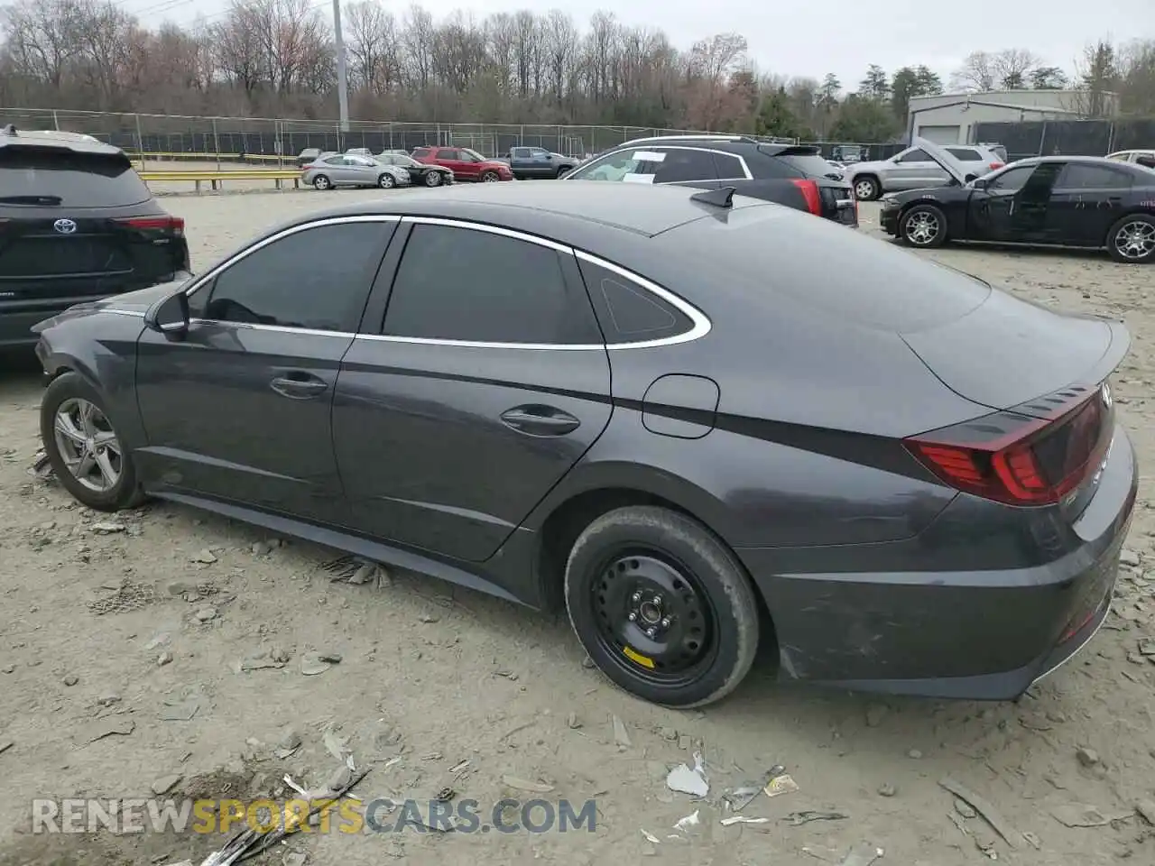 2 Photograph of a damaged car 5NPEG4JA0MH074012 HYUNDAI SONATA 2021