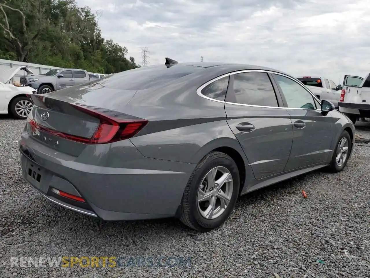 3 Photograph of a damaged car 5NPEG4JA2MH102294 HYUNDAI SONATA 2021