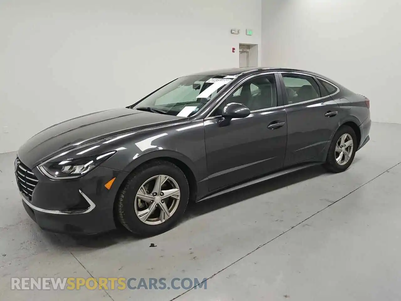 1 Photograph of a damaged car 5NPEG4JA2MH125381 HYUNDAI SONATA 2021