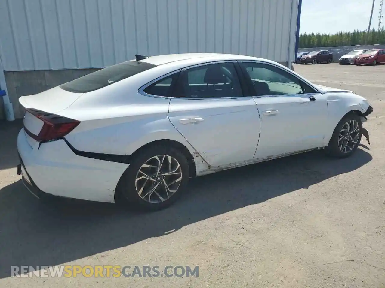 3 Photograph of a damaged car 5NPEG4JA2MH126160 HYUNDAI SONATA 2021