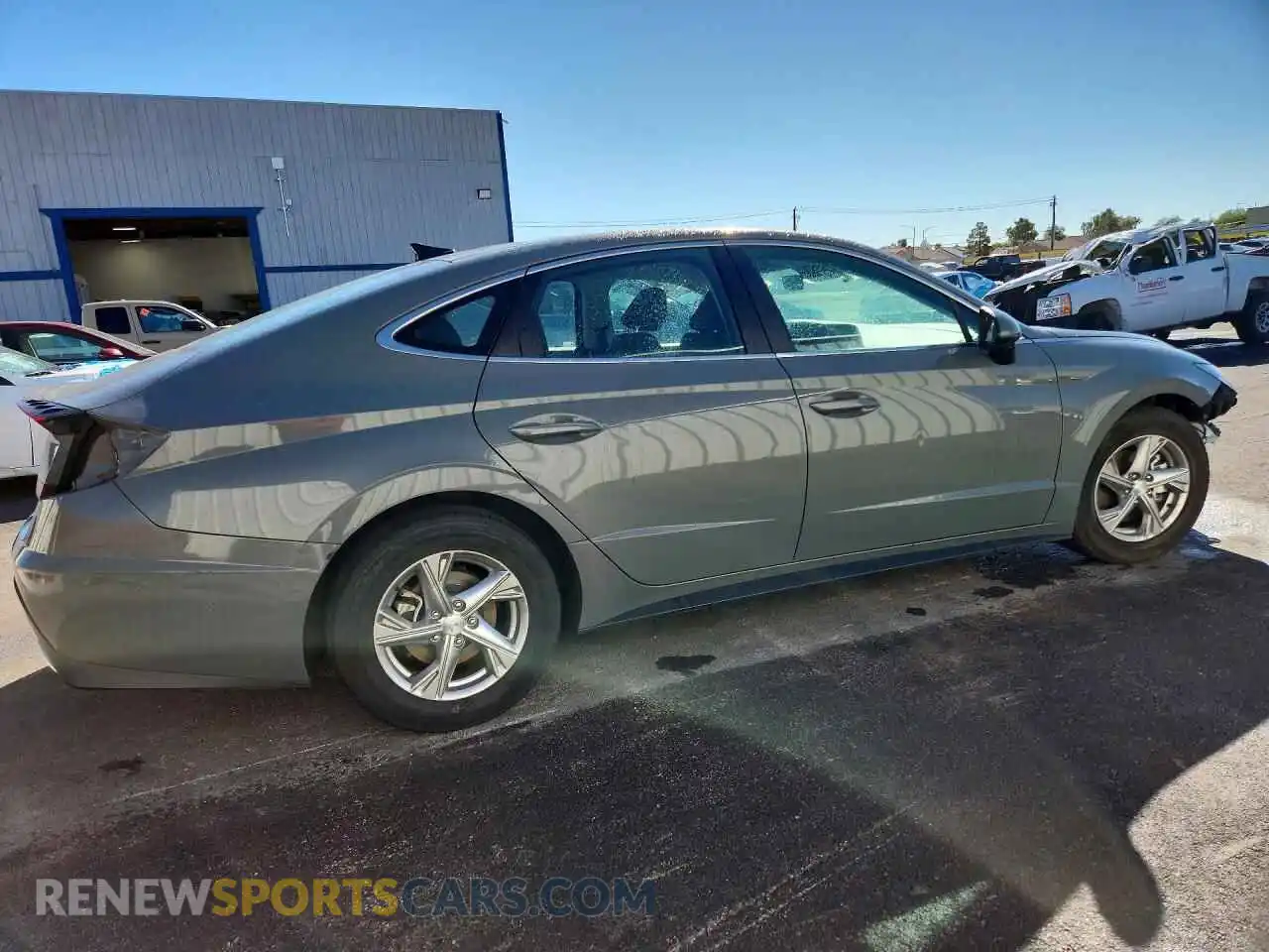 3 Photograph of a damaged car 5NPEG4JA2MH127647 HYUNDAI SONATA 2021