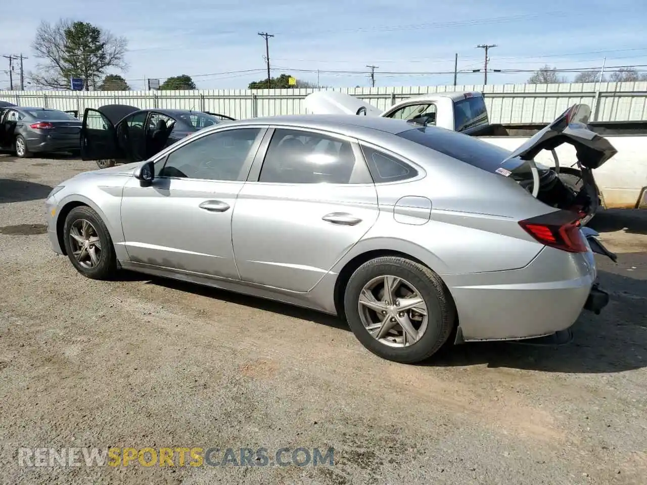 2 Photograph of a damaged car 5NPEG4JA3MH114597 HYUNDAI SONATA 2021