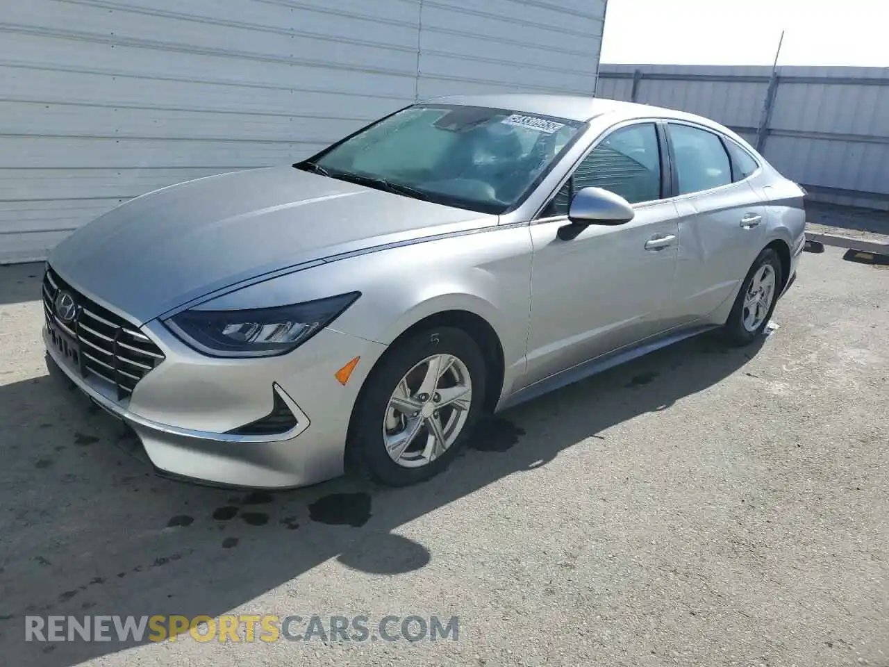 1 Photograph of a damaged car 5NPEG4JA3MH125664 HYUNDAI SONATA 2021