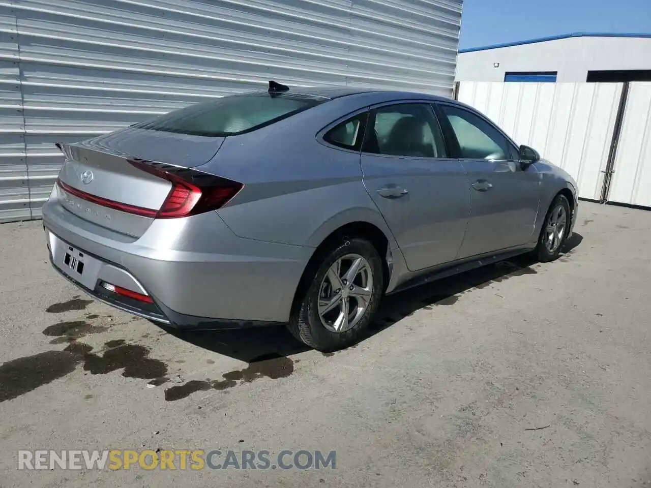 3 Photograph of a damaged car 5NPEG4JA3MH125664 HYUNDAI SONATA 2021