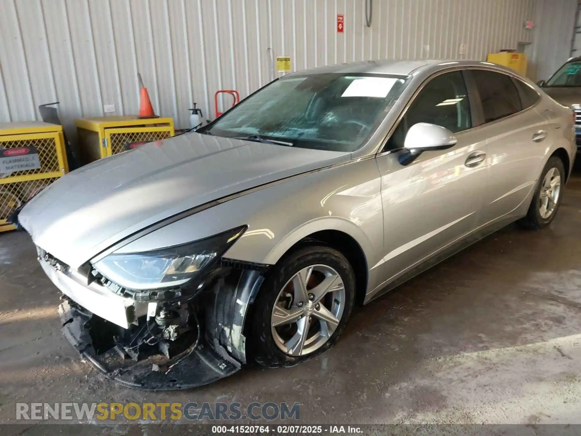 2 Photograph of a damaged car 5NPEG4JA4MH076944 HYUNDAI SONATA 2021